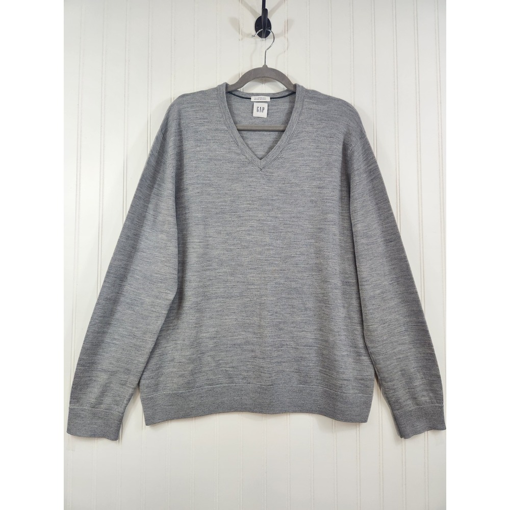 GAP Mens Gray 100% Extra‎ Fine Merino Wool V-Neck Sweater Size XL Machine Wash